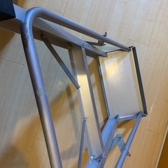脚立の画像