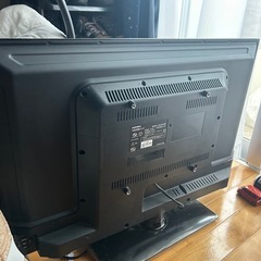 ドウシシャ32型液晶テレビと台セットの画像