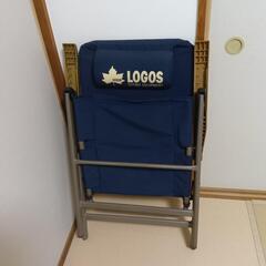 LOGOS折りたたみチェアの画像
