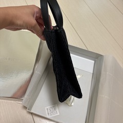 ニナリッチ　　ハンドバッグの画像