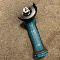 マキタ18Vグラインダー本体の画像