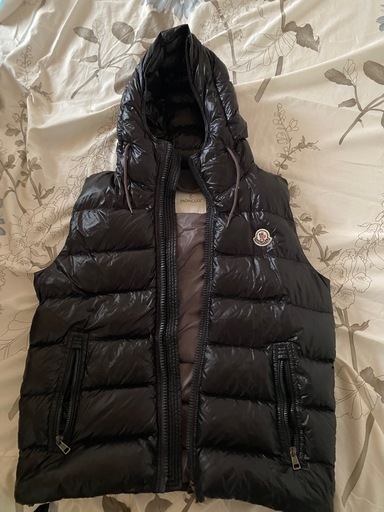 MONCLER モンクレールダウンベスト バルトロメ