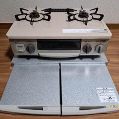【決定】Rinnaiリンナイ　2口　ガスコンロ　LPガス用　レンジテーブル付きの画像