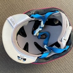 STRIDER ストライダー ピンク 12インチ ヘルメット付きの画像