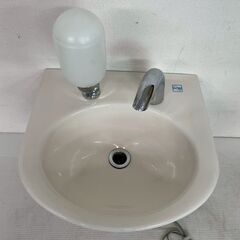 【TOTO】トートー 手洗いボウル 洗面器 SC1 パステルアイボリー 石鹸ケース付き 自動水栓 手洗い器 店舗 店舗什器 トイレ ② Y1945の画像