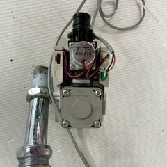 【TOTO】トートー 手洗いボウル 洗面器 SC1 パステルアイボリー 石鹸ケース付き 自動水栓 手洗い器 店舗 店舗什器 トイレ ② Y1945の画像