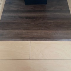 MAXZEN 50型テレビ(JU50CH06) + ニトリ壁寄せTVスタンドの画像