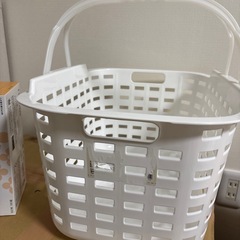 【受付終了】洗濯物入れカゴの画像