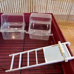 鳥かごオールインセット（とまり木、水浴び容器、ハシゴなど）の画像