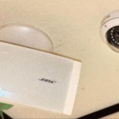 激安販売 事業者向け【短期間出品】業務用 店舗用品 BOSE FreeSpace DS16SE Loudspeaker 高性能 多機能 スピーカー 白 ７台セット 正規品 中古 動作品 長期保管品 掃除すれば綺麗になると思います。ボーズの画像