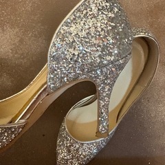 REZOY パンプス　シルバー　グリッターの画像