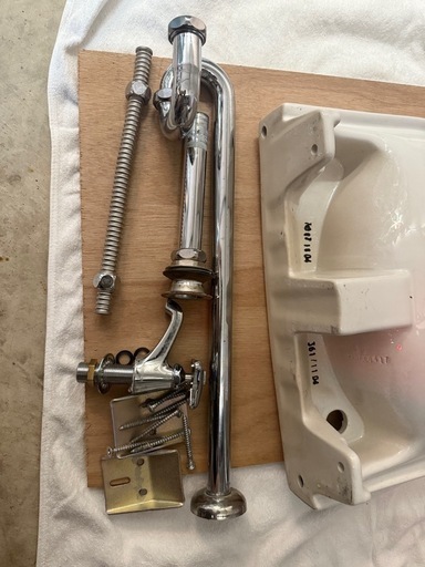 TOTO 手洗い器　L30D 陶器洗面台 小型 手洗器