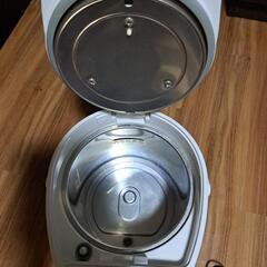 2.2l ピーコック　電気ポット　給湯ポットの画像