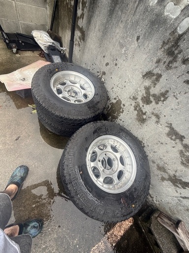 ジムニー　タイヤホイール