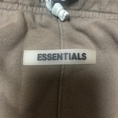 これ以上値下げ出来ません。ESSENTIALS エッセンシャルズ　の画像