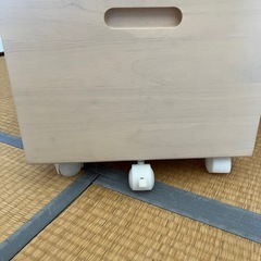 デスクワゴンの画像