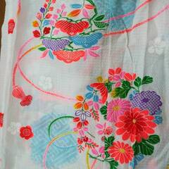 花柄刺繍の浴衣 7〜8才の画像