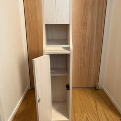 トイレ収納の画像
