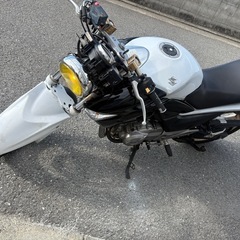 スズキ　GSR250 ネイキッド 仕様の画像