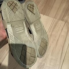 【定価1万円】CROCS　クロックス スニーカー風サンダルの画像