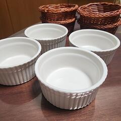 ココット　カバー付き　4セットの画像