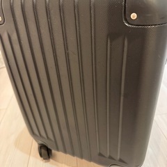 キャリーケースの画像