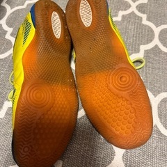 アシックス　フットサルシューズ　トッキの画像