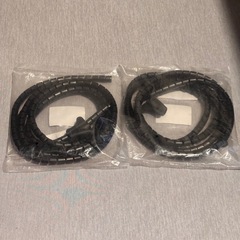 「新品未使用」2点セット！　ケーブルカバー 収納　配線まとめの画像