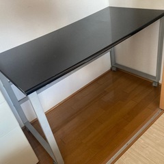 【差し上げます】
テーブルの画像
