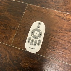 IKEA シーリングスポットライトの画像