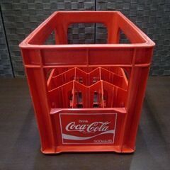 Coca-Cola 500ml ガラス瓶用 プラスチックケース 幅45.5cm コカ・コーラ コレクション インテリア オブジェ 札幌市東区 新道東店の画像