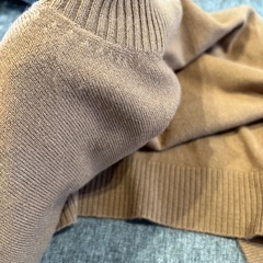 GU ニットベスト　M ブラウン　無地　レディース　着回し　バックスリットの画像