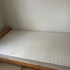 無印良品　 Muji 
ベッド+マットレスの画像