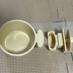 うさぎ　小動物　水入れの画像