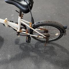 折りたたみ自転車　サビ有り　の画像