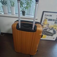 スーツケース（機内持ち込み可）の画像