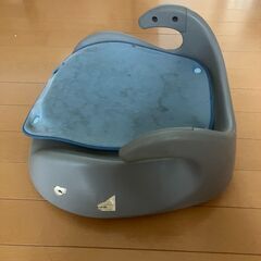 ジュニアシート？（おまけ付）の画像