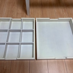 引き出し収納付き ガラス天板木目調テーブルの画像