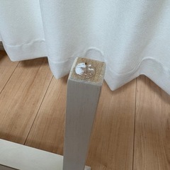 引き出し収納付き ガラス天板木目調テーブルの画像