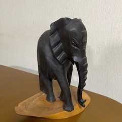 木彫りの画像