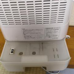アイリスオーヤマ　除湿機の画像