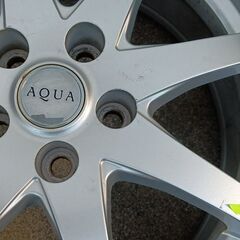 冬17インチ【富山市】トヨタ専用★ハリアー★RAV4★ヴァンガード 225/65R17 日本製 ダンロップ 中古4本 車検対応アルミ スタッドレスタイヤの画像