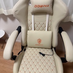 ゲーミングチェアの画像