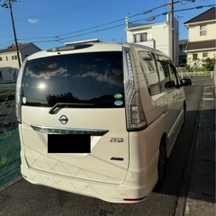 セレナ　の画像