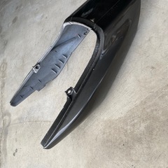 XJR400R 4HM 純正テールカウル
の画像