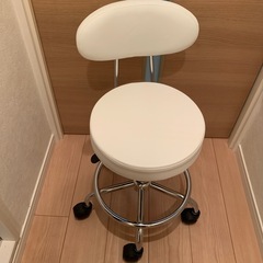 カウンターチェアの画像