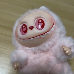 ラブブ　labubu  DADAの画像