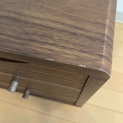 サイドテーブル ウォールナット調 収納の画像