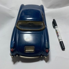 昭和レトロ　DELUXE SEDAN セダン シボレー  　ブリキ  の画像