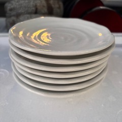 うずまき模様　白　シンプル　取り皿　銘々皿　小皿　丸皿　まとめ売り　セットの画像